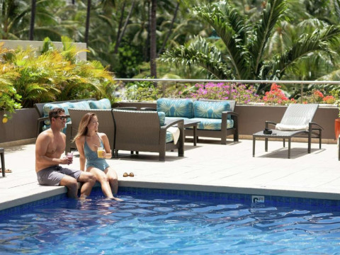 DoubleTree by Hilton Alana - Waikiki Beach