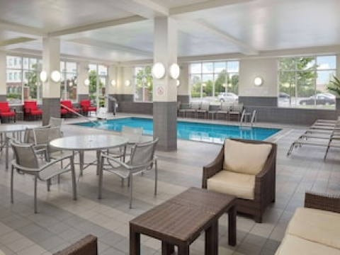 DOUBLETREE BY HILTON CHICAGO MIDWAY AIRPORT