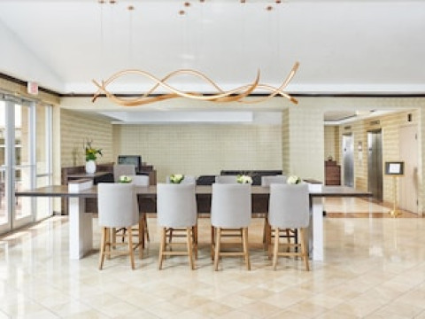 DOUBLETREE BY HILTON DALLAS - MARKET CENTER