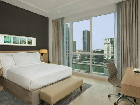DOUBLETREE BY HILTON DUBAI JUMEIRAH BEACH