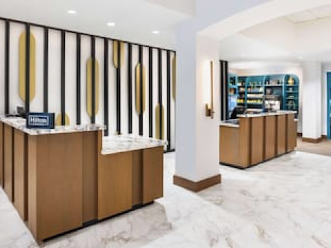 DOUBLETREE BY HILTON HOUSTON MEDICAL CENTER & SUITES