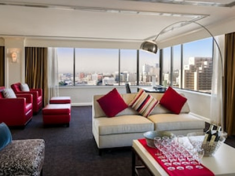 Doubletree by Hilton Los Angeles Downtown