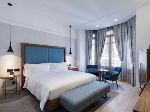 DoubleTree by Hilton Madrid - Prado
