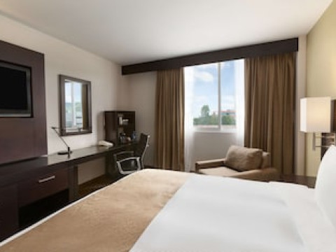 DOUBLETREE BY HILTON QUERETARO