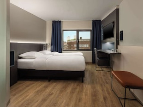 DOUBLETREE BY HILTON ROTTERDAM CENTRE