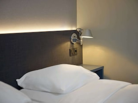DOUBLETREE BY HILTON ROTTERDAM CENTRE