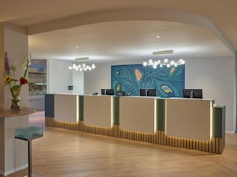 DOUBLETREE BY HILTON ROTTERDAM CENTRE