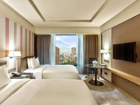 DoubleTree by Hilton Sukhumvit Bangkok