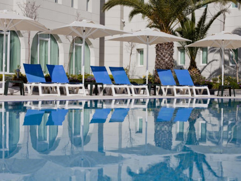 Dragut Point North Hotel