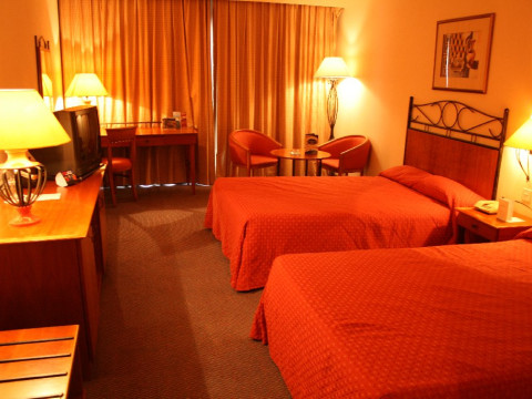 Golden Tulip 