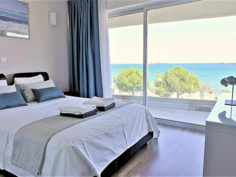 Eden Beach Apartments