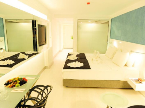 EFE BOUTIQUE HOTEL