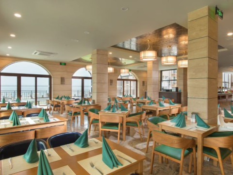 EFFECT ALGARA BEACH RESORT