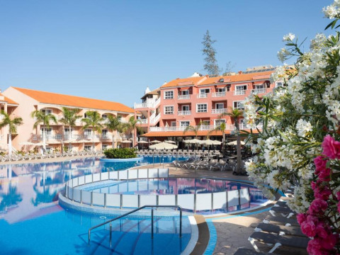 El Duque Hotel