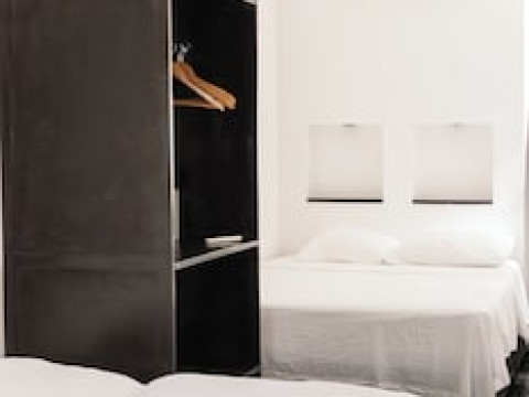EL FARO BEACH HOTEL