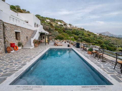ELaiolithos