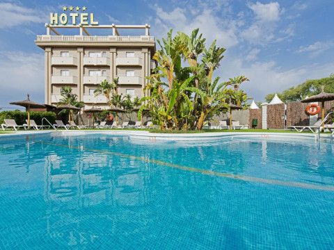 Elba Motril Beach & Business