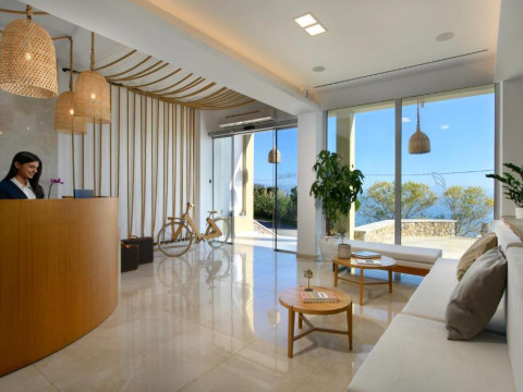 ELEALS BOUTIQUE HOTEL
