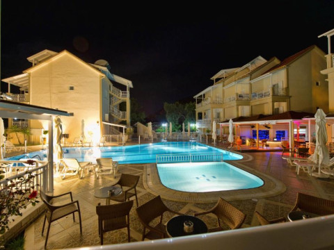 Hotel Apartments Elena