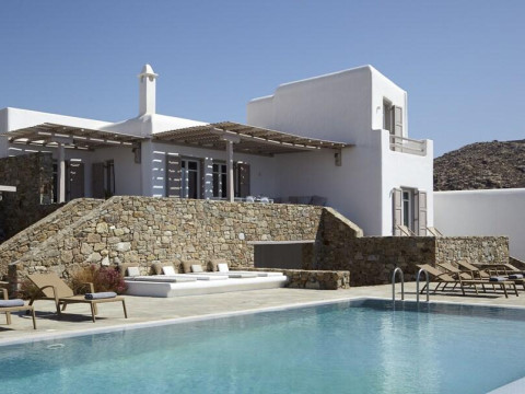 Elia White Residence