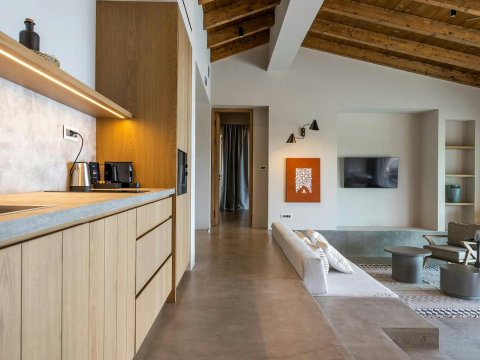ELIAMOS VILLAS HOTEL AND SPA