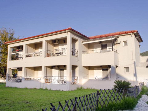 Elina Hotel