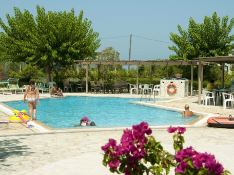 Elina Hotel