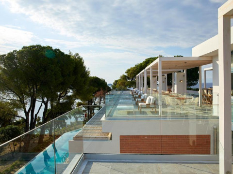 Elivi Skiathos (Koukounaries)