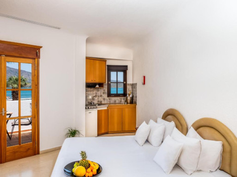 Elounda Alikes Suites & Studios