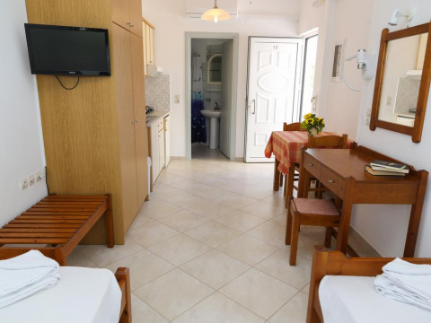 ELPIDA APARTMENTD