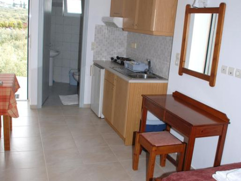 ELPIDA APARTMENTD