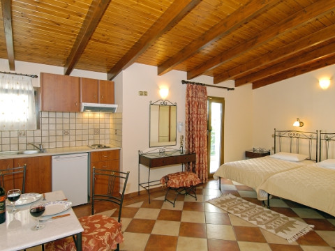 ELPIDA STUDIOS