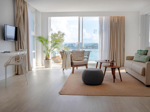 Els Pins Resort & Spa