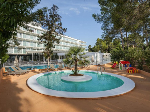 Els Pins Resort & Spa