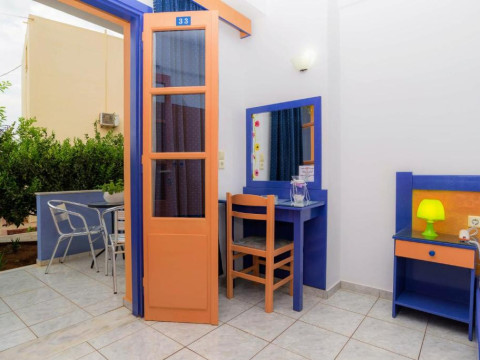 Eltina Apartments