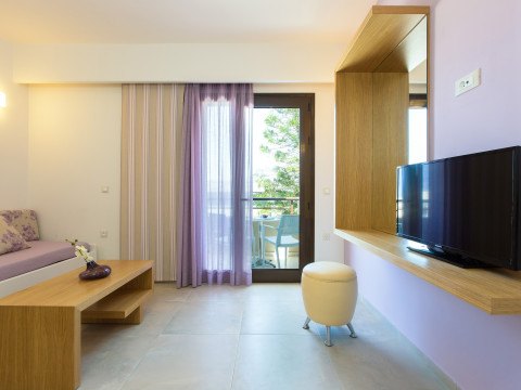 ELTINA HOTEL