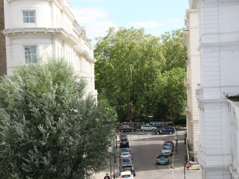 Elysee Hydepark