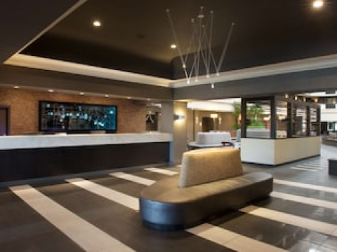EMBASSY SUITES BY HILTON LAS VEGAS