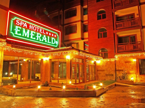 Emerald Apartment Complex