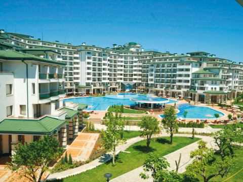 Emerald Beach Resort & Spa 