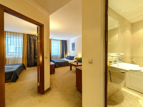 EMERALD HOTEL