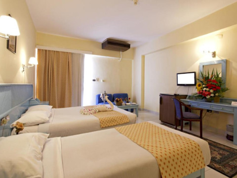 EMPIRE HOTEL AQUA PARK