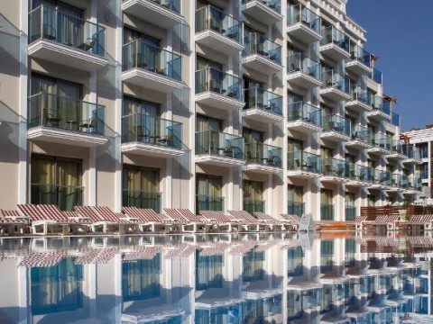 EMRE BEACH HOTEL