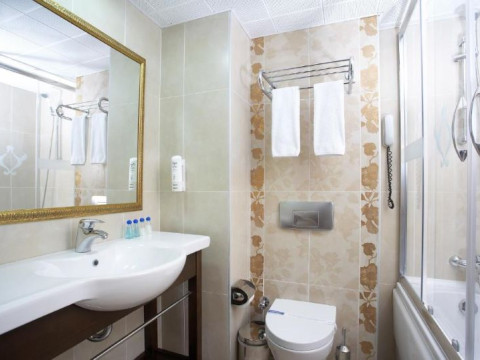 EMRE HOTELS