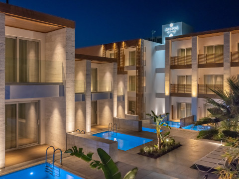 Enorme Ammos Beach Resort