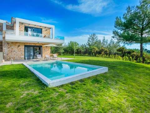 Epta Villas