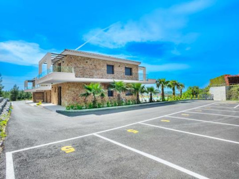Epta Villas