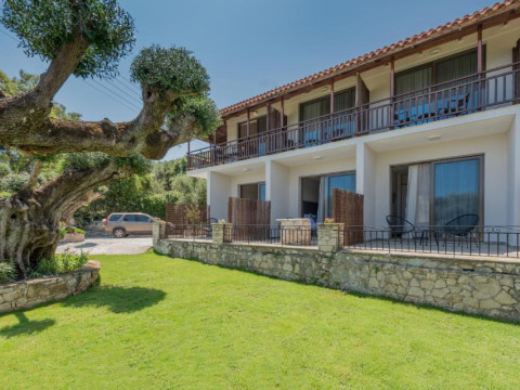 Eptanisos Beachfront Suites Zante