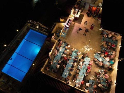 ERATO SHOTELS