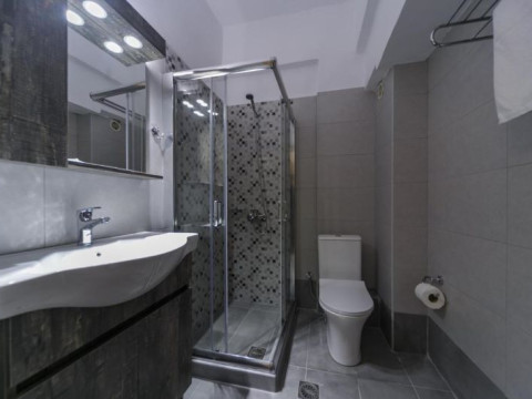 ERATO SHOTELS